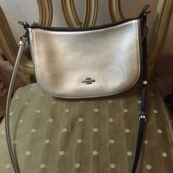 Coach Silver shoulder Bag - Picture 2 of 3